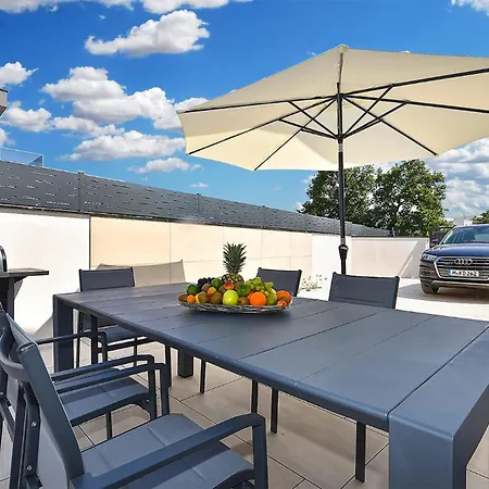 Beautiful In With Wifi Holiday home
